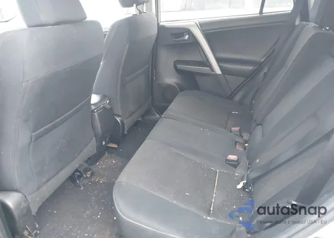 2016 Toyota Rav4 Xle z USA, uszkodzony, nr VIN 2T3WFREV2GW261539